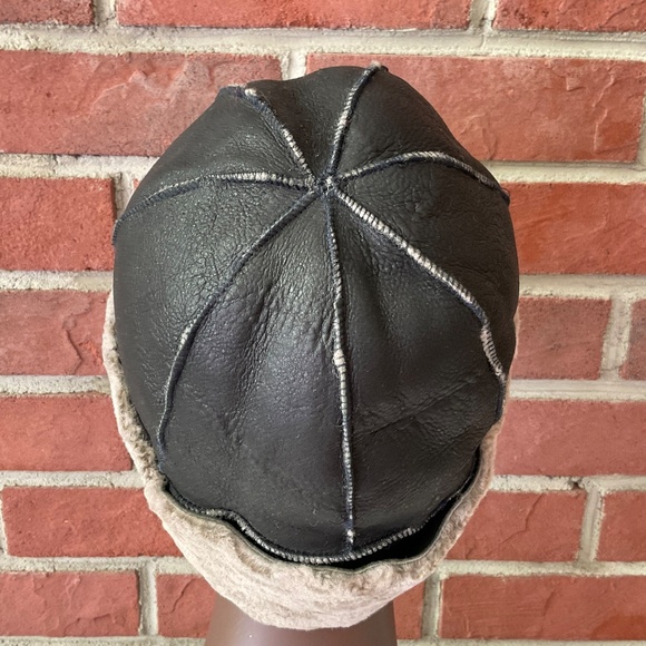 Shearling Black Leather Unisex O/S Hat NEW main image 6